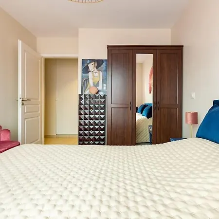 Апартаменты Climatise 3 Etoiles T3 Chic A Avec Billard Et Terrasse Страсбург