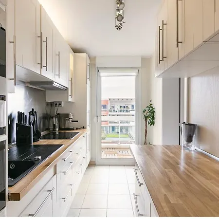 Climatise 3 Etoiles T3 Chic A Avec Billard Et Terrasse Апартаменты